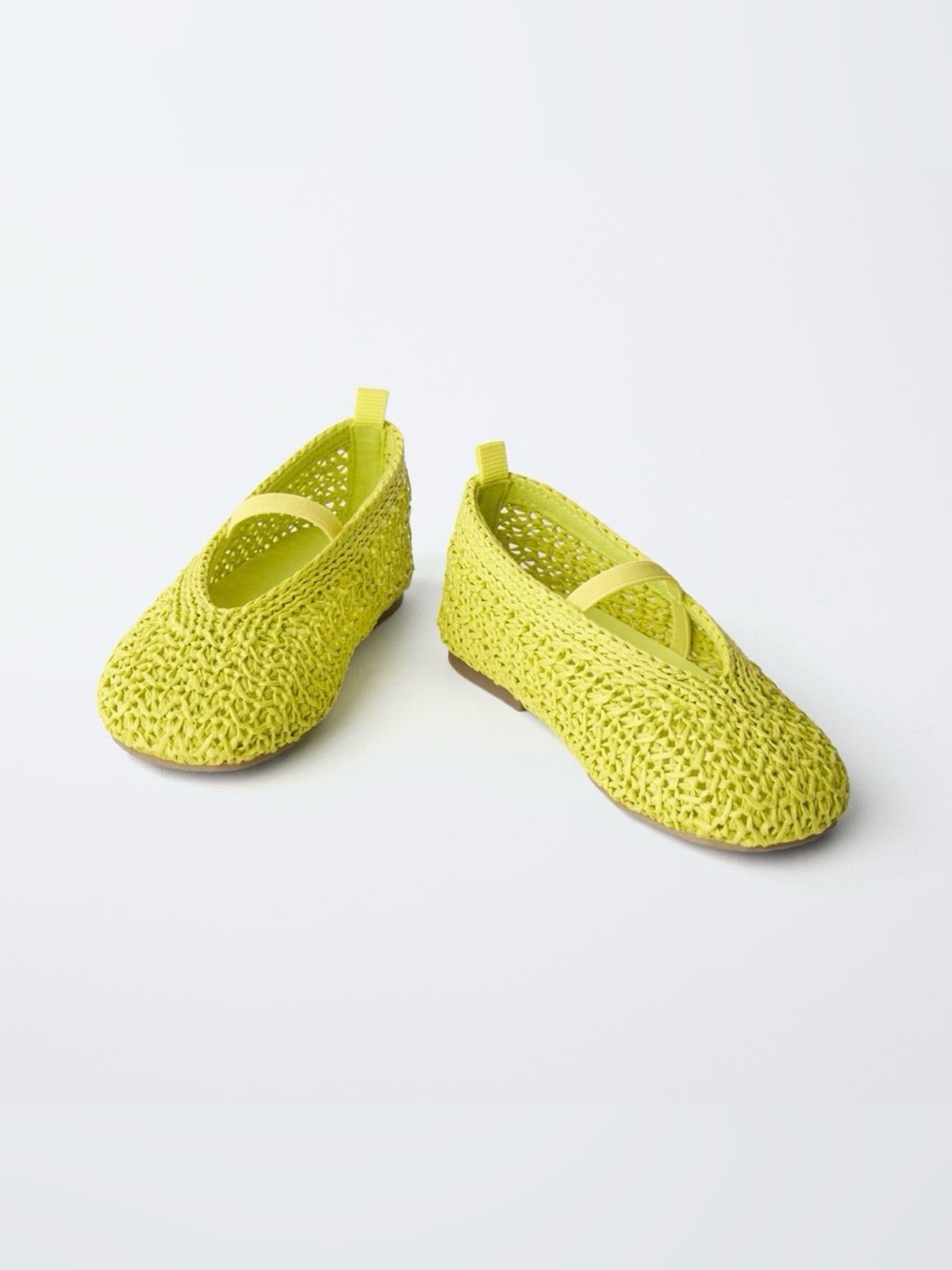 ZARA KIDS BRAIDED BALLET FLATS NWT
Size: 9½ (6.4 INCHES) * Color : YELLOW